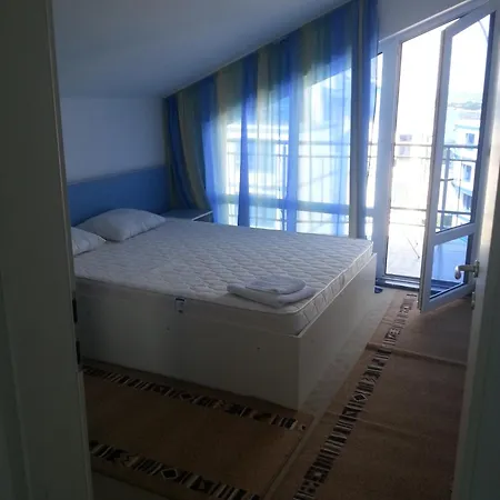公寓式酒店 Blue Bay Palace Complex 2*