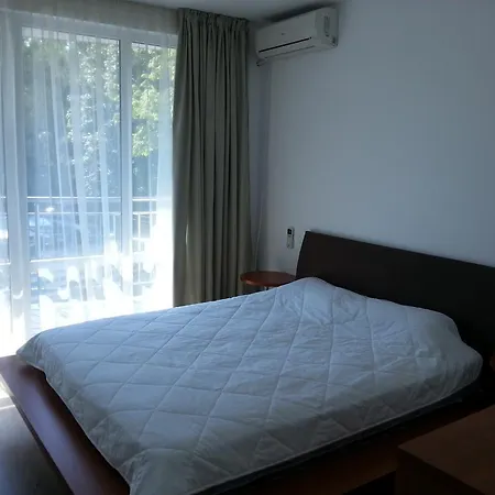 Blue Bay Palace Complex 公寓式酒店 2*