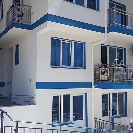 Blue Bay Palace Complex 2*