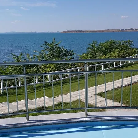 公寓式酒店 Blue Bay Palace Complex 2*