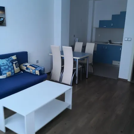 Lejlighedshotel Blue Bay Palace Complex 2*